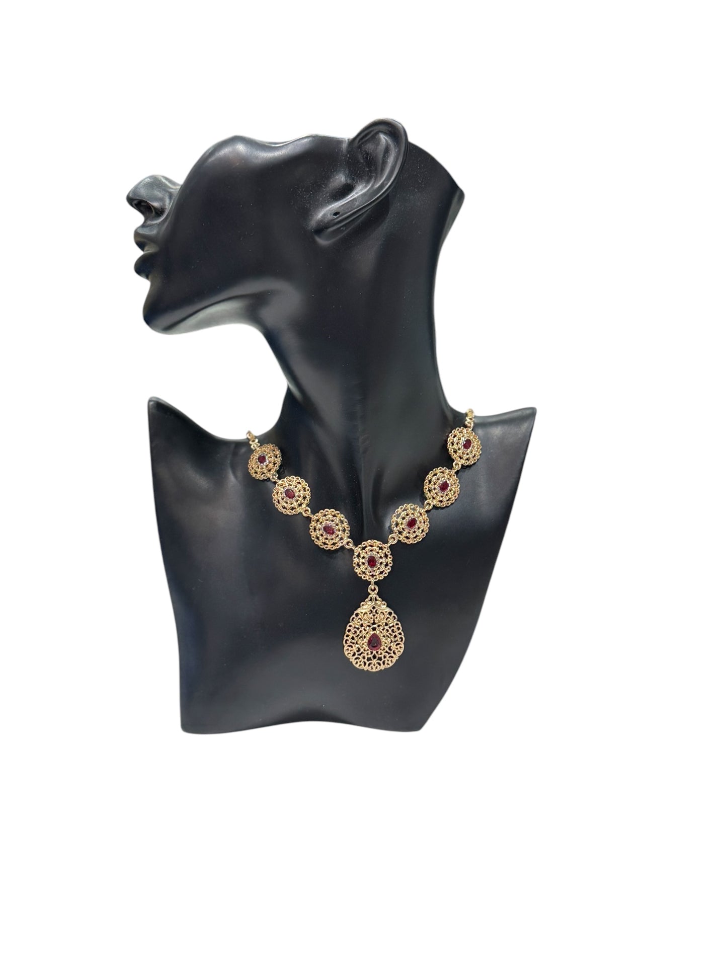 Necklace 04