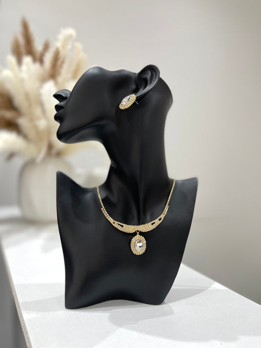 Necklace and Earring Set 01